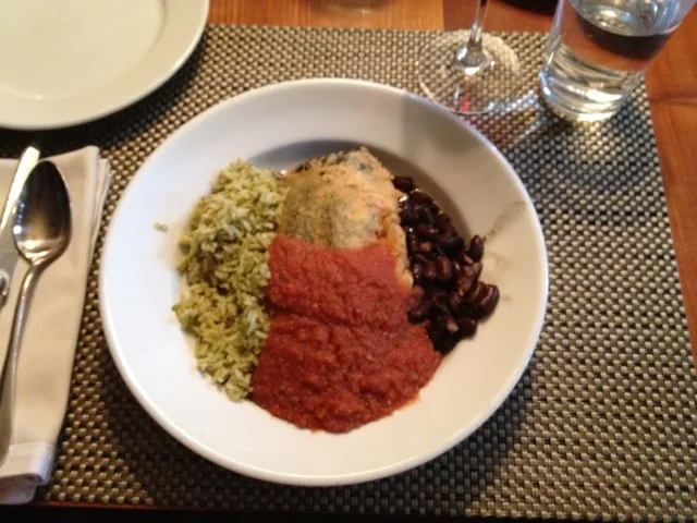 chile relleno w/blackbeans and cilantro rice|michael rylanderさん