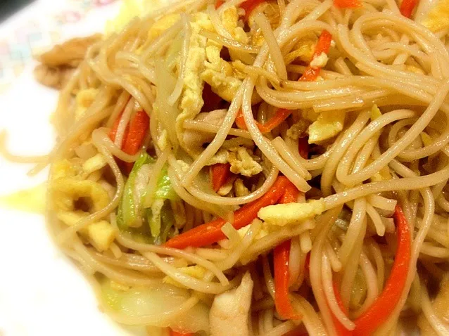 Home-Made stir fry noodle หมี่ซั่ว|Noominkさん