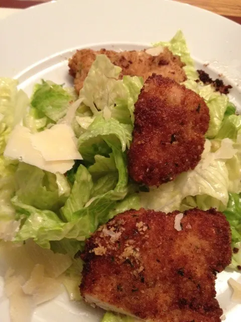 chicken cutlets and caeser salad|keri sprauさん