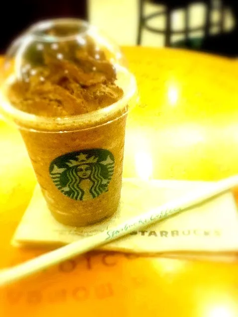 Moccha Crumble Frap ☕|pimonpakさん