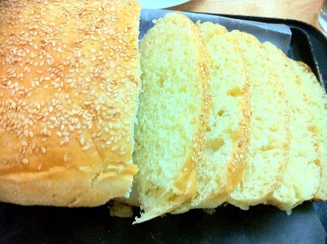 Snapdishの料理写真:Sesame seed Loaf|caren memanさん