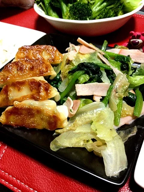 餃子nほうれん草ソテー|Sanjiさん