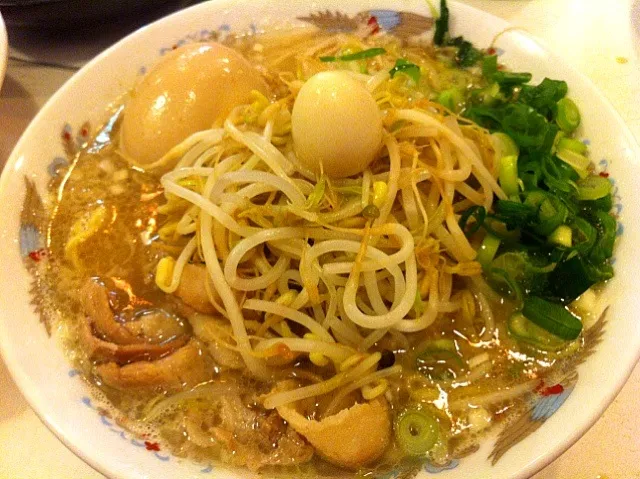 Snapdishの料理写真:ほたて塩 ラーメン|Mr Tさん