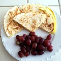 egg white quesadilla|Nicole Caballeroさん