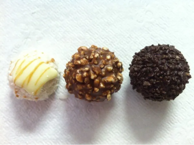 Ferrero Rocher chocolates|Ben Andersonさん