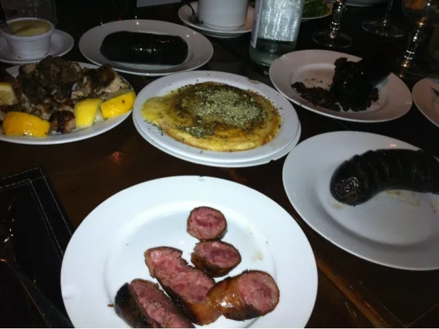 sausage & other appetizers at La Perdiz in Montevideo|Anthony Blueさん