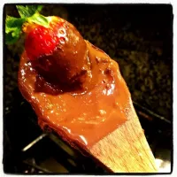 chocolate dipped strawberry|alicia salmeronさん