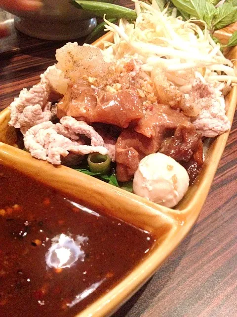 หมูรวมลวกจิ้ม|Nicharee P.さん