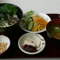 Snapdishの料理写真:北海道上川郡清水町の牛トロ丼|まつながさん