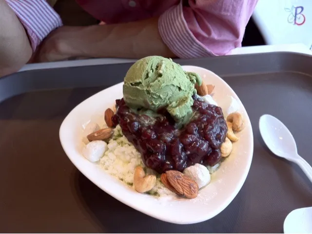 スイーツ🍧팥빙수|ひさちゃん👸さん