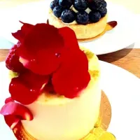 Rose Mascarpone & Blueberry Tart|poppopsodaさん