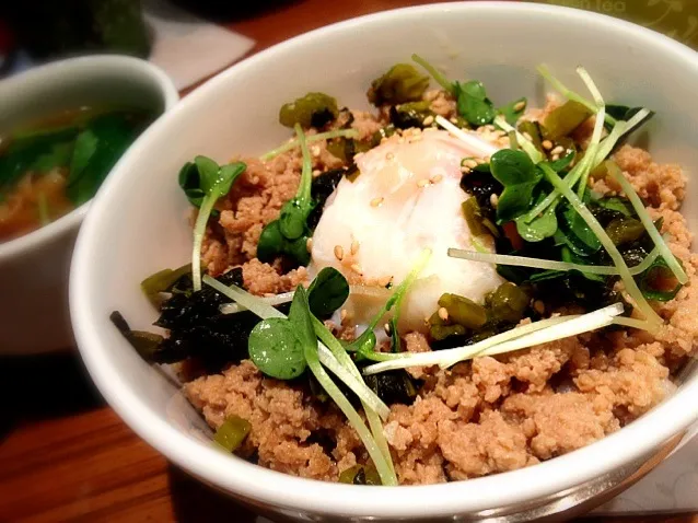 鶏そぼろ丼|うさ田さん