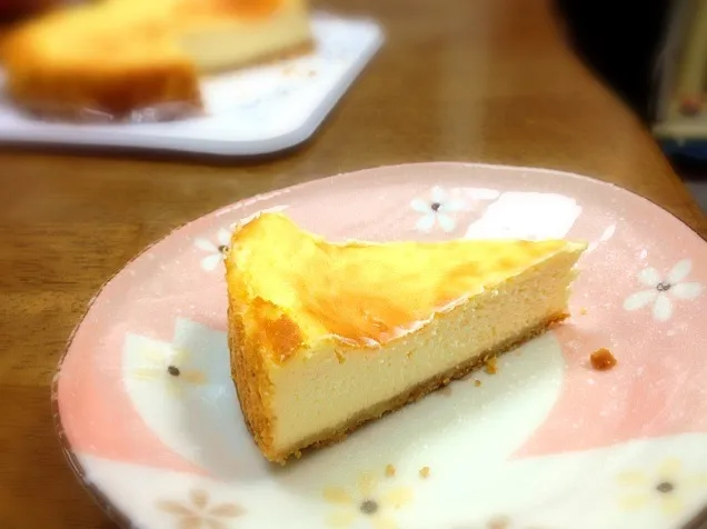 チーズケーキ カットしました♡|たきゃたさん