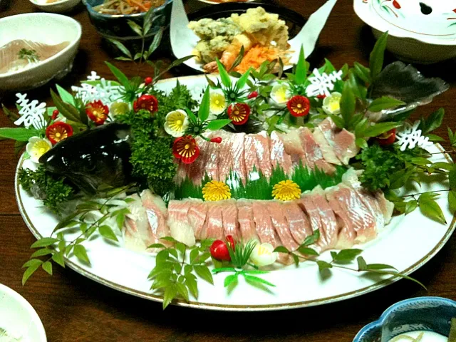 Snapdishの料理写真:巨大イワナの刺身|友さん