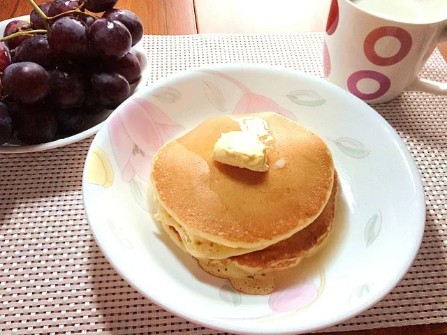 🌸日曜日の朝ご飯♪ふわふわのホットケーキ～♡|HITOMI♡さん