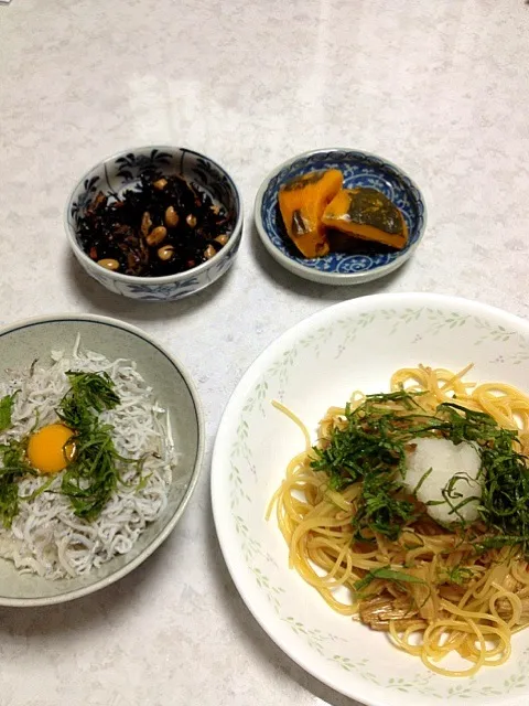 お昼ご飯♪今日はなめ茸パスタ♪|かまさん