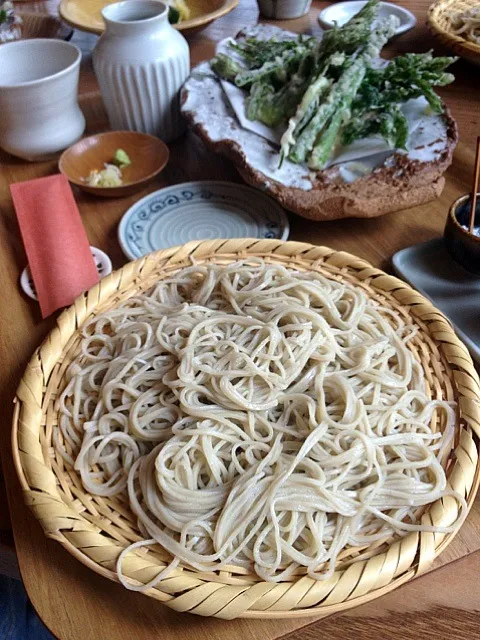 Snapdishの料理写真:美味い蕎麦が食べたくなったので「山菜と野菜の天せいろ」|Kazuさん