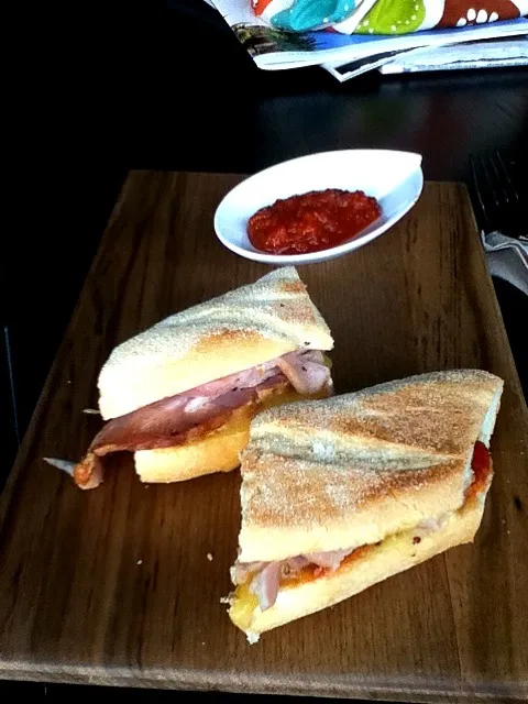 bacon&cheese sandwich@coffee lab|Masashi Oikeさん