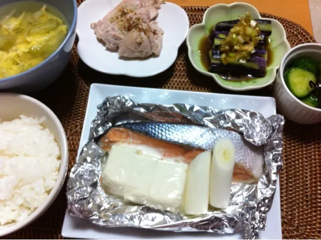 Snapdishの料理写真:鮭のホイル包み|hitomiさん