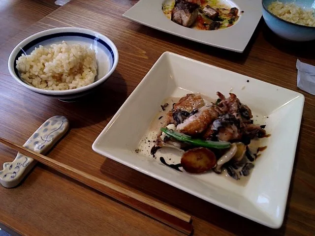 鶏モモ肉のロティ シャンピニオンのクリーム煮|Hisakoさん