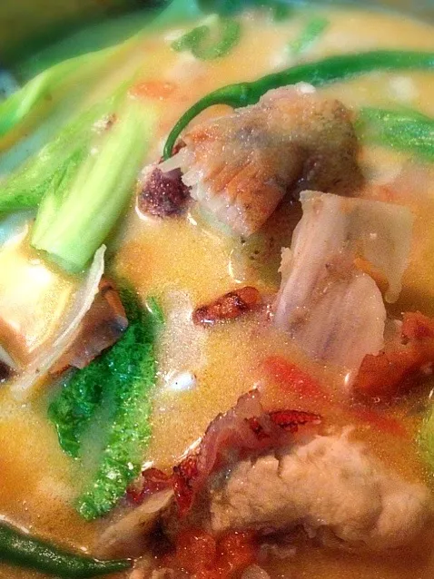 Snapdishの料理写真:sinigang na lapu-lapu sa miso|sid valeraさん