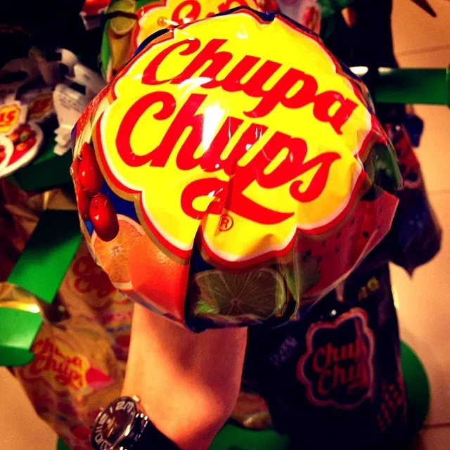 Snapdishの料理写真:chupa chups! 😍|Camiliaさん