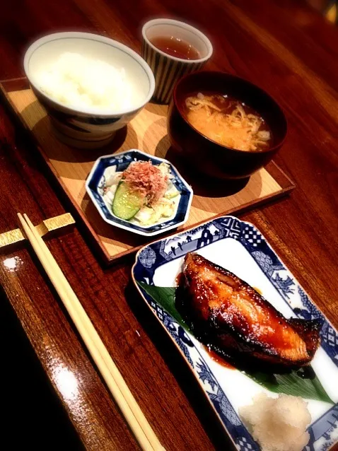 銀ダラの味噌漬け焼き定食|seikoさん