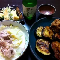 今日の家居酒屋はお一人さま、鶏と白菜の塩麹煮、焼きなす豚味噌添え、水菜とあげのお浸し