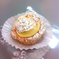 おやつのリュタン シュークリーム