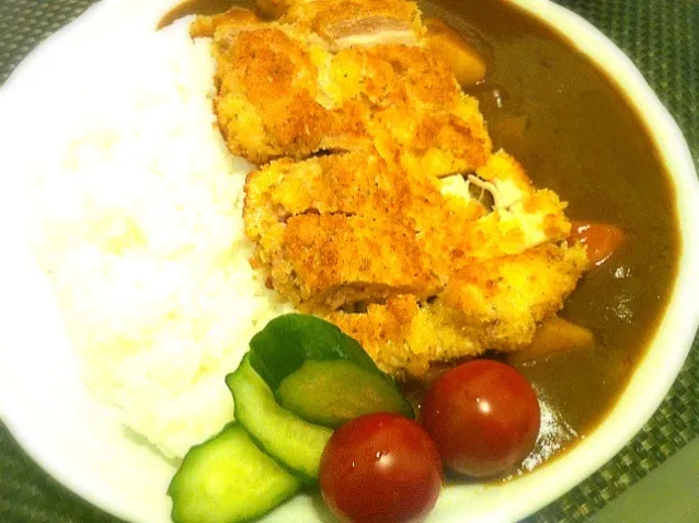 チキンカツカレー◎どーん|1しんばさん