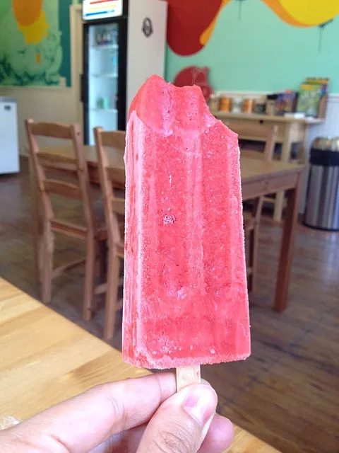 Strawberry Datil Popsicle at the Hyppo in St. Augustine|lanchi bombalierさん