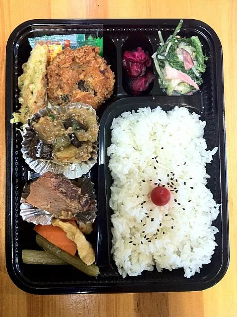 日替わり幕の内弁当|たんぽぽ娘さんさん