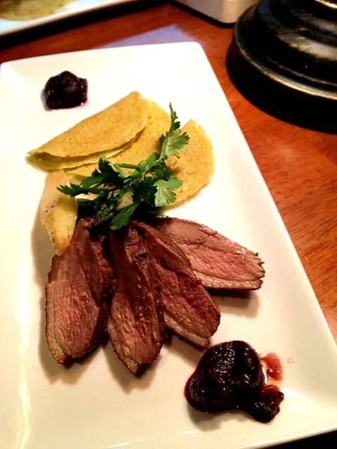 chinese spiced duck with edamame blini and stir fried asparagus|lauren shannonさん