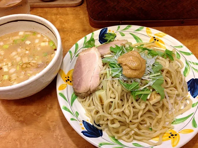 移転後、初の一福。濃厚な味噌の旨味！味噌好きにはたまらない「囲炉裏つけ麺」です。(*˘▿˘人)|ひろぱげさん