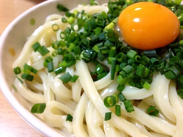 ウドン！製麺所で買ってきました！コシが強くてメチャ好み✨|もーちゃんさん