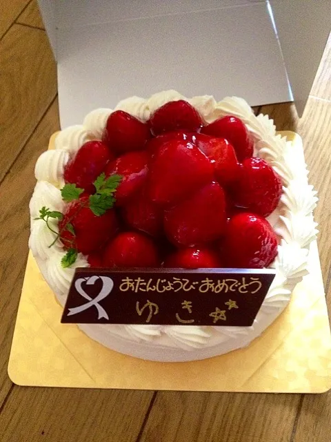 Snapdishの料理写真:誕生日ケーキ|ゆきさん