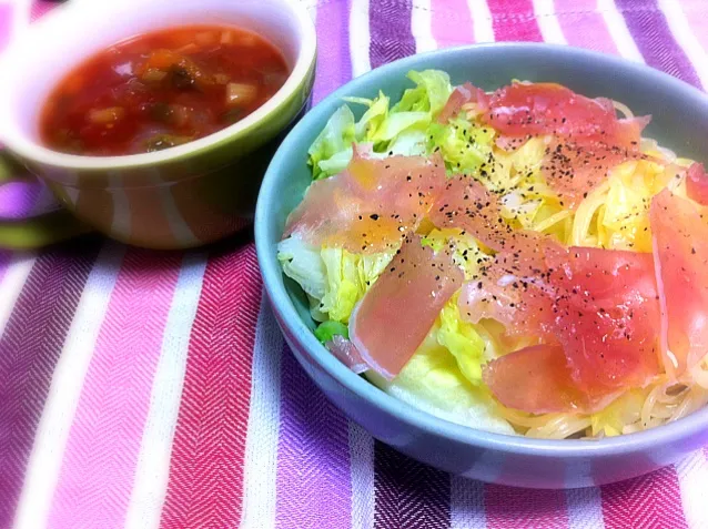 Snapdishの料理写真:春キャベツと生ハムのパスタ♪|佐藤 芙紀さん