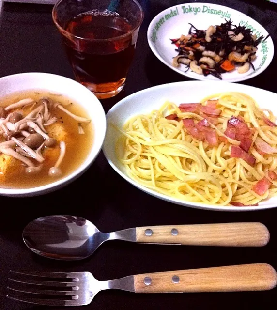 ベーコンと玉ねぎのパスタ、揚げ出し豆腐、ひじきの煮物|みにゃみさん