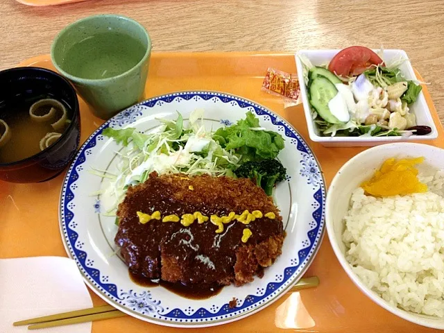 メンチカツ定食|すかラインさん