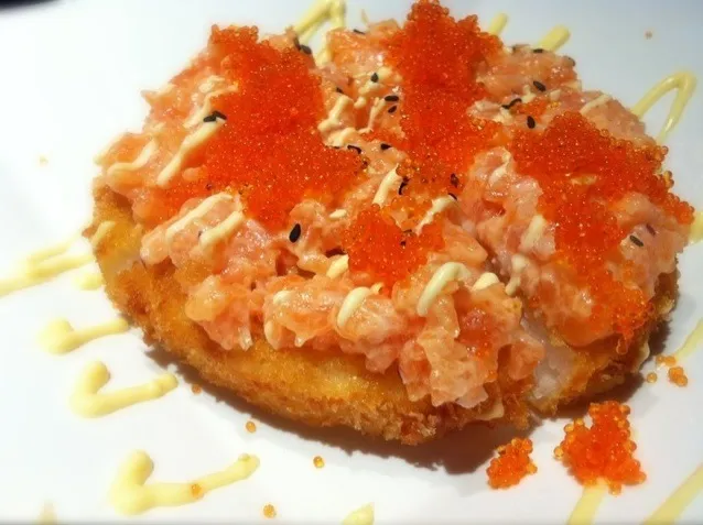 salmon sushi pizza.. 🍣|Miranミレン ~😊⚡さん