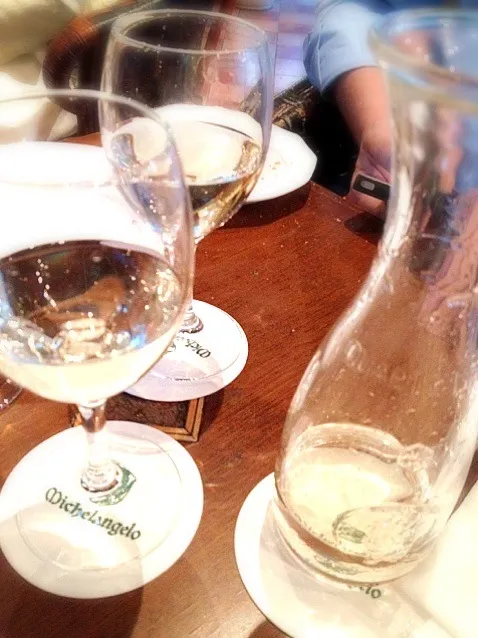 a carafe for me and my hubby|lauren shannonさん