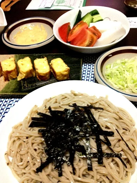 沖縄土産もずくうどん  だし巻きたまご 野菜スティック|さよさん