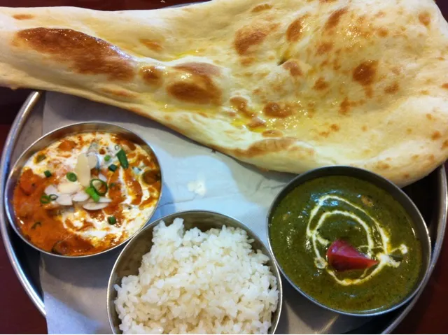 インド料理 サグチキン ＆ 野菜カレー|アビーさん