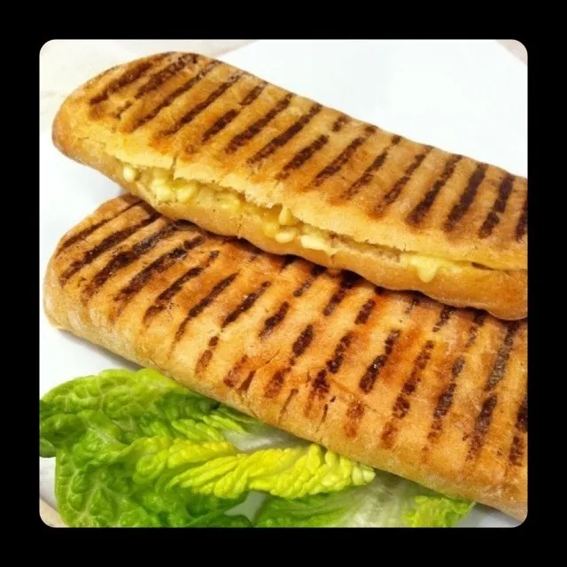 Cheesy Panini|Shazmaさん