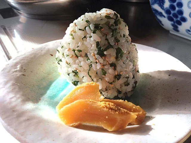 Snapdishの料理写真:菜飯おむすび|chieko ♪さん