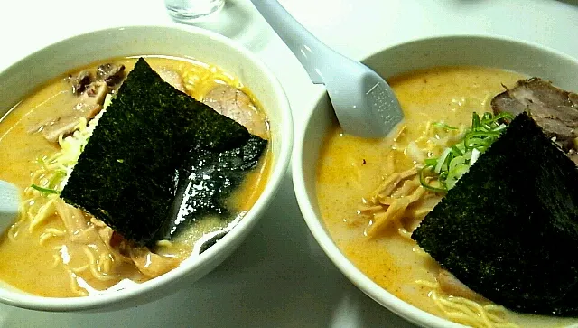 北海道物産展で塩ラーメン&味噌ラーメン|まゆまゆさん