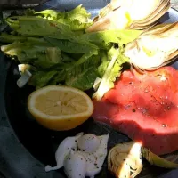 Snapdishの料理写真:back garden salad & artichokes with smoked salmon & mozzerella|lisa irwinさん