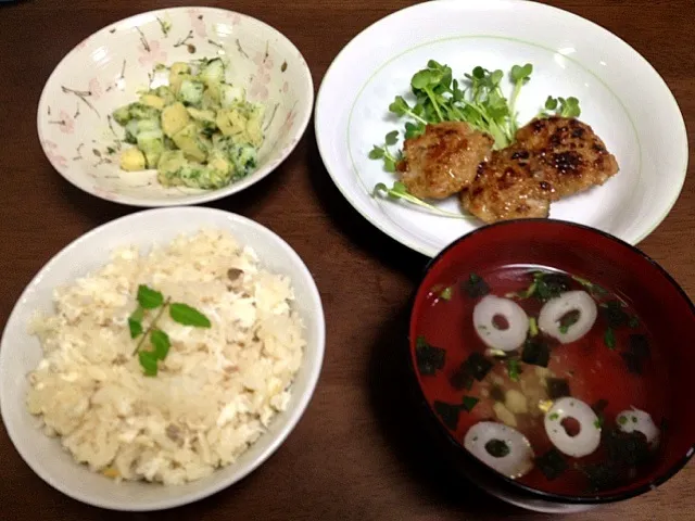 母の日手料理＊鯛めし＊鶏つくねの照り煮＊木の芽合えとお吸い物|SACHIHOさん