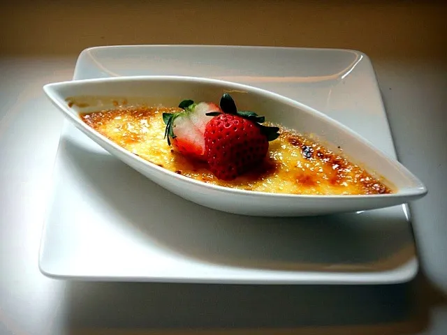 Snapdishの料理写真:creme brulee|helenさん