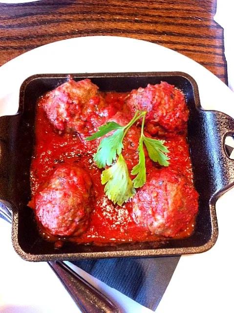 Snapdishの料理写真:Meatballs at Patxi's|Julianneさん